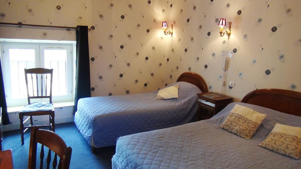 Hotel Le Clos Du Montvinage Etreaupont Bagian luar foto