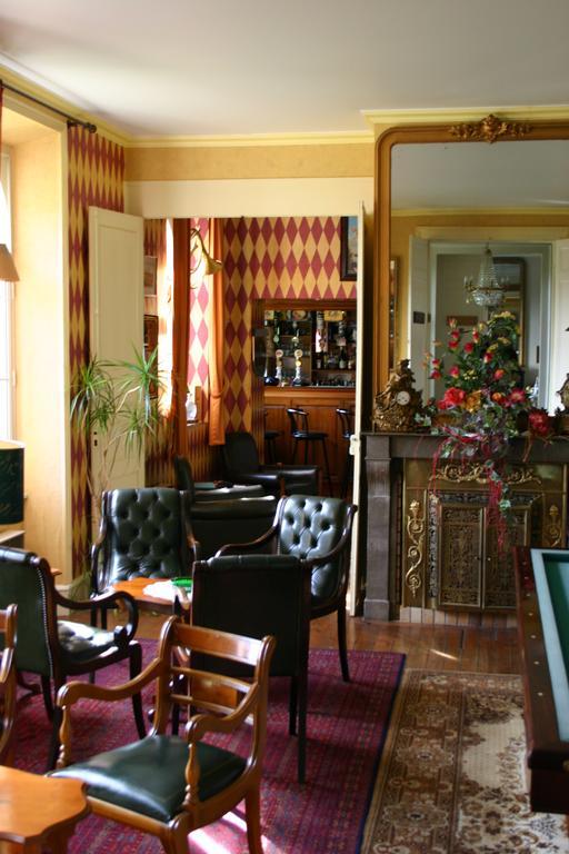 Hotel Le Clos Du Montvinage Etreaupont Bagian luar foto