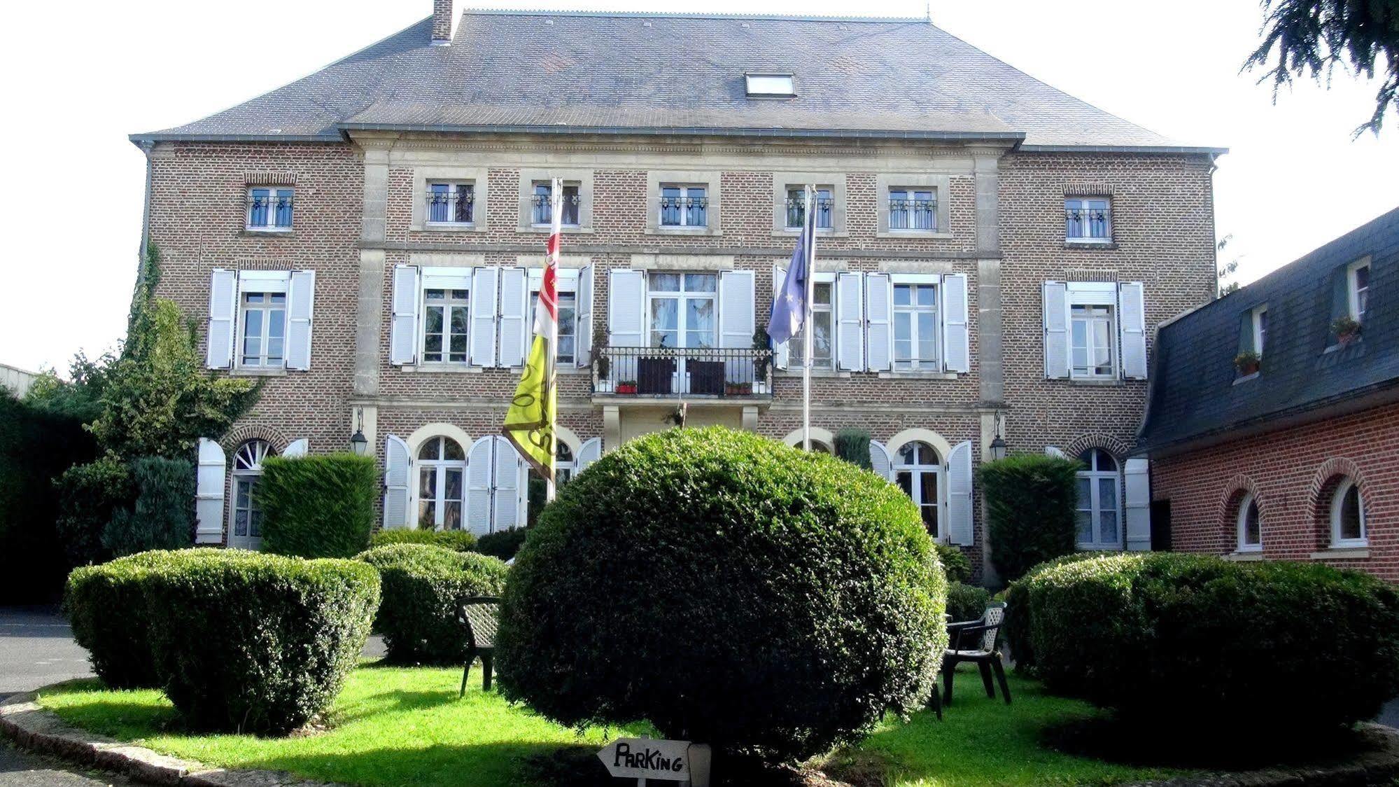 Hotel Le Clos Du Montvinage Etreaupont Bagian luar foto
